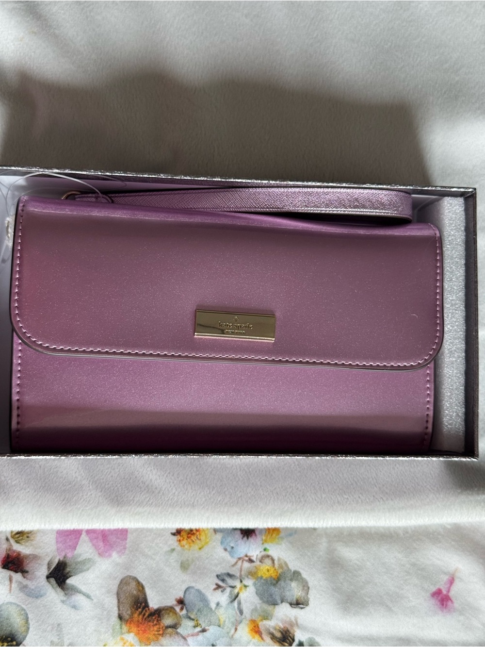 kate spade Medium Patent Flap Phone Wristlet in Quartz Pink NWT